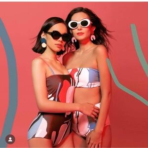 One-piece swimsuit, size M